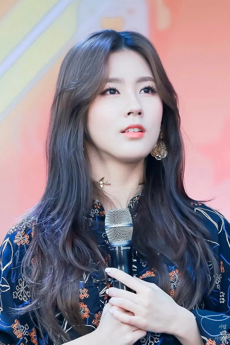 Những thần tượng có thời gian thực tập sinh lâu nhất trong các nhóm nhạc K-Pop ảnh 10