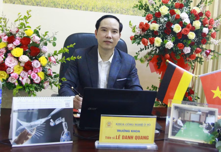 TS. Lê Danh Quang, Trưởng khoa Công nghệ ô tô, Trường Cao đẳng Công nghệ Hà Nội. Ảnh NVCC.