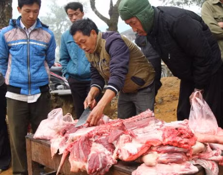 Dac sac phien cho vung cao Sin Suoi Ho, Lai Chau - Anh 1