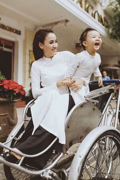 Trang Nhung: Hai vo chong toi mong sinh them em be trong nam Dinh Dau 2017 - Anh 3