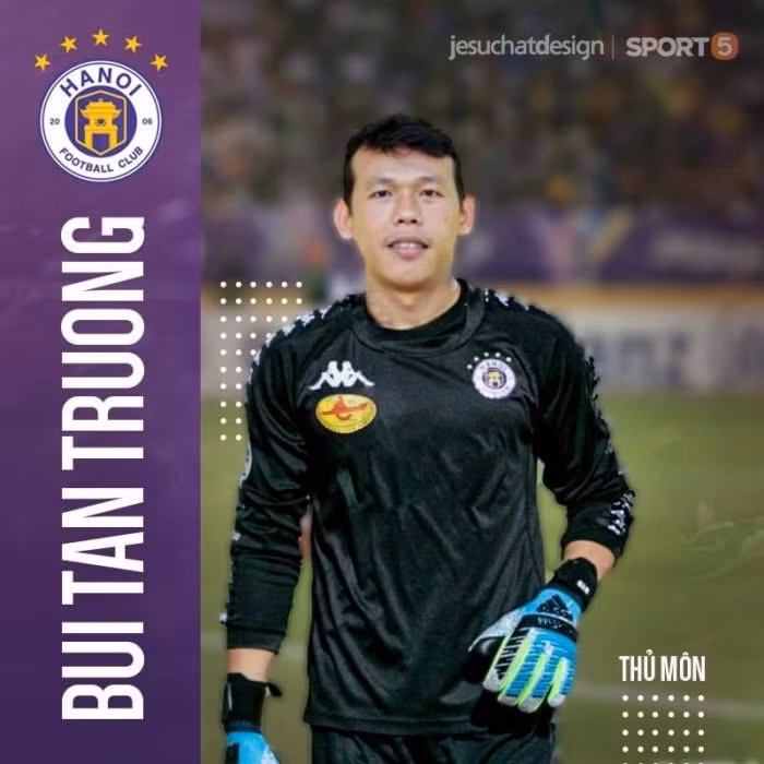 Thủ môn Bùi Tấn Trường cũng được Hà Nội FC gia hạn thêm 1 mùa giải nữa.