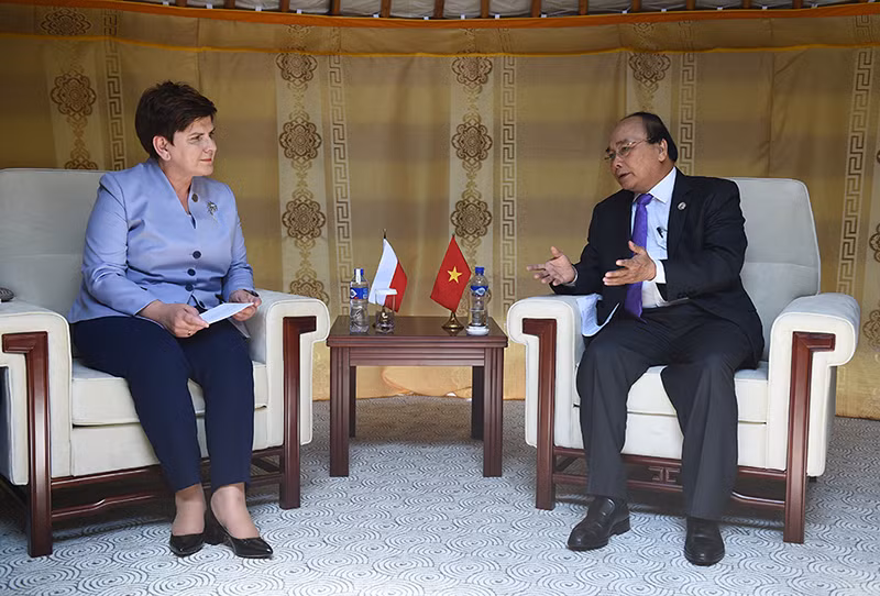 Thủ tướng Nguyễn Xuân Phúc và Thủ tướng Ba Lan Beata Szydlo