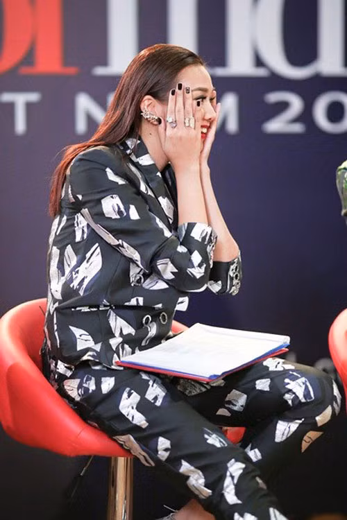 Bộ sưu tập hoa tai 