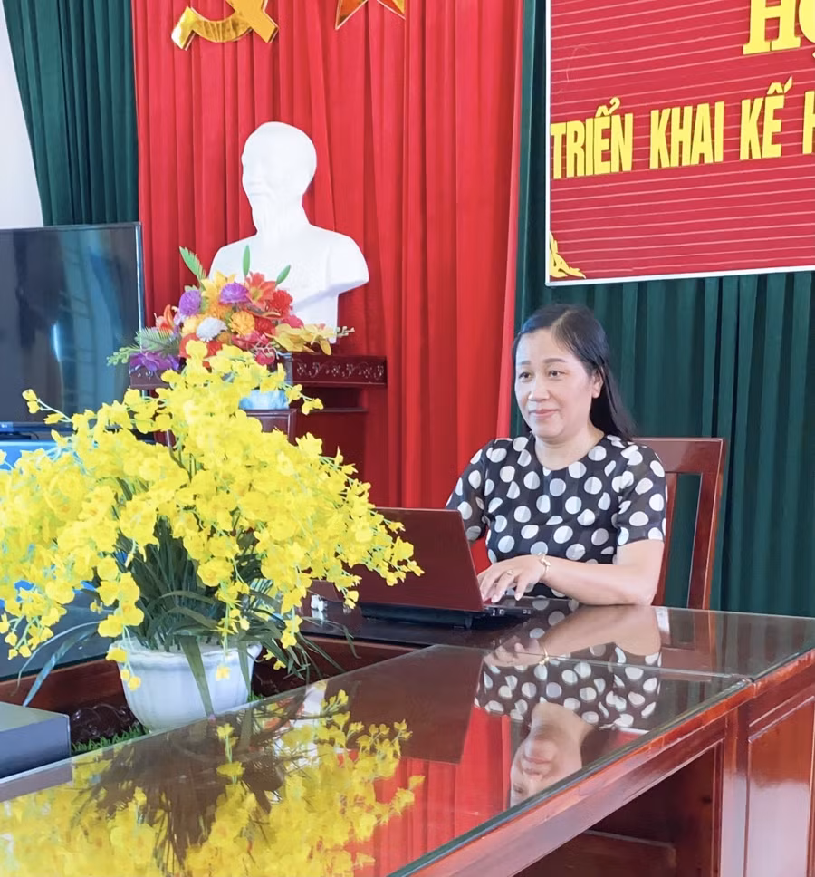 Cô Lê Thị Nếp