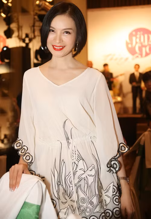 thời trang U50
