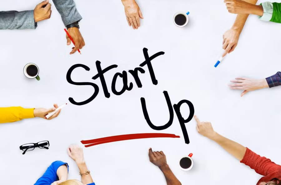 Tuổi trẻ khởi nghiệp, lập nghiệp để xây dựng và phát triển đất nước phát triển hơn.