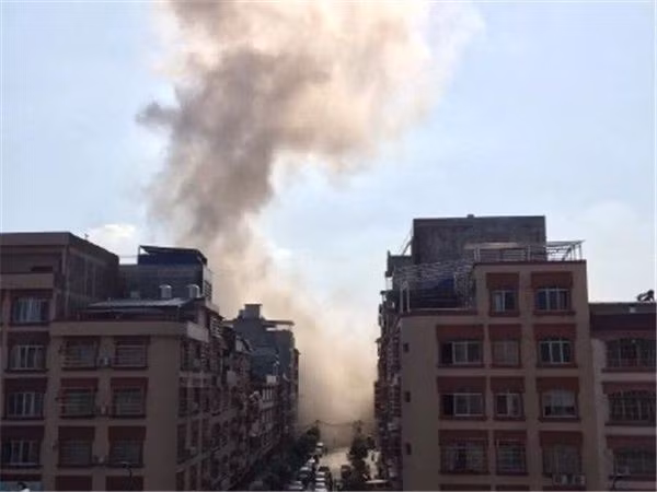 Trung Quốc chấn động vì nổ bom liên hoàn