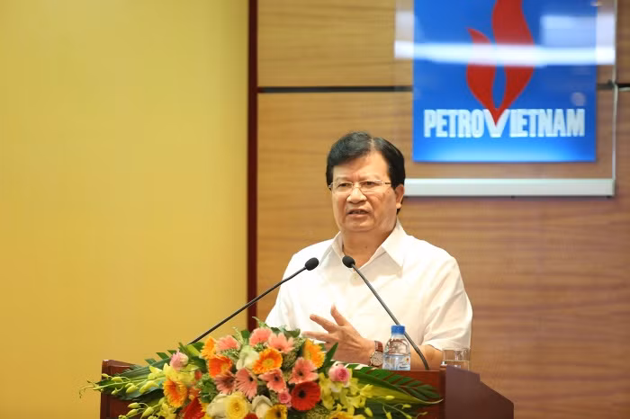 Phó Thủ tướng Chính phủ Trịnh Đình Dũng phát biểu chỉ đạo tại Hội nghị