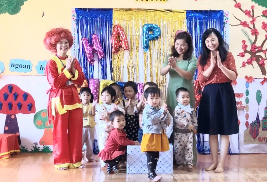Một hoạt động của đợt tập huấn tại trường Mầm non Liên Minh (huyện Võ Nhai) 