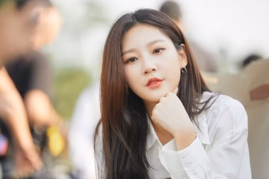 Nữ diễn viên Hàn Quốc xinh đẹp nhất năm 2022 là ai? ảnh 1