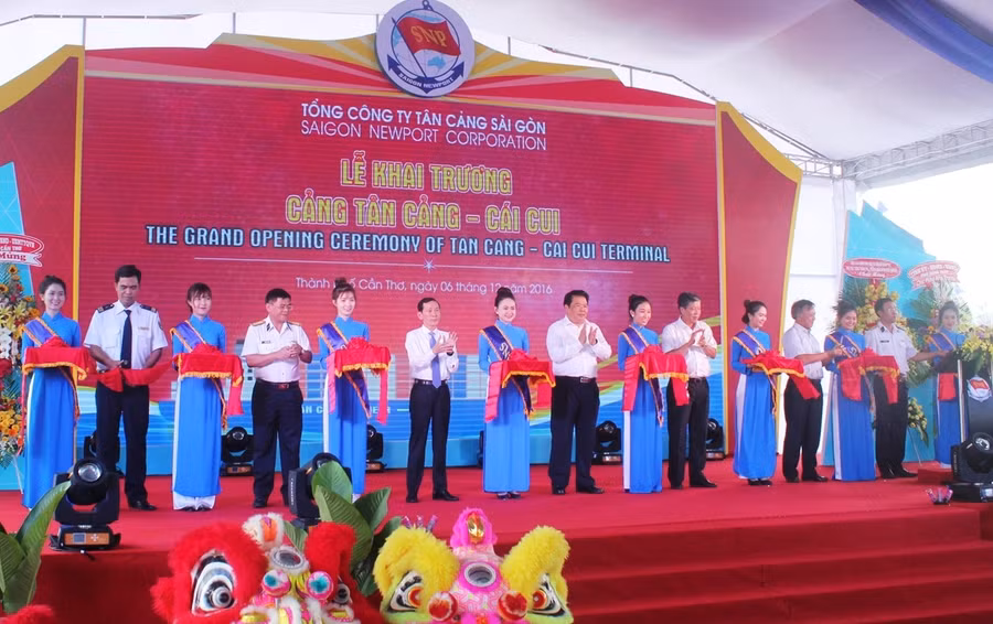 Lễ khai trương Tân Cảng - Cái Cui
