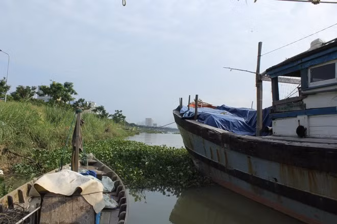 Người dân đang gặp khó khăn Người dân đang gặp khó khăn