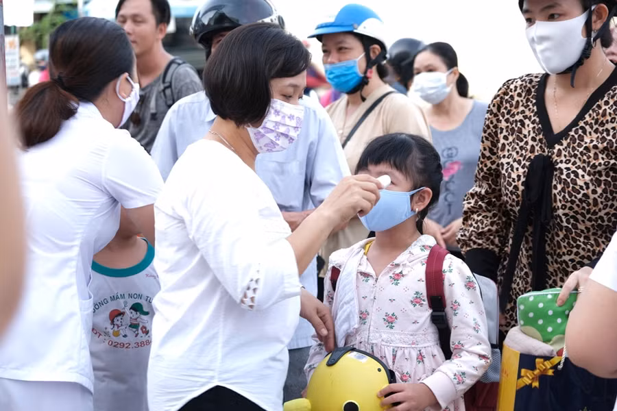 Thực hiện nghiêm túc thông điệp “5K” để năm học mới an toàn.