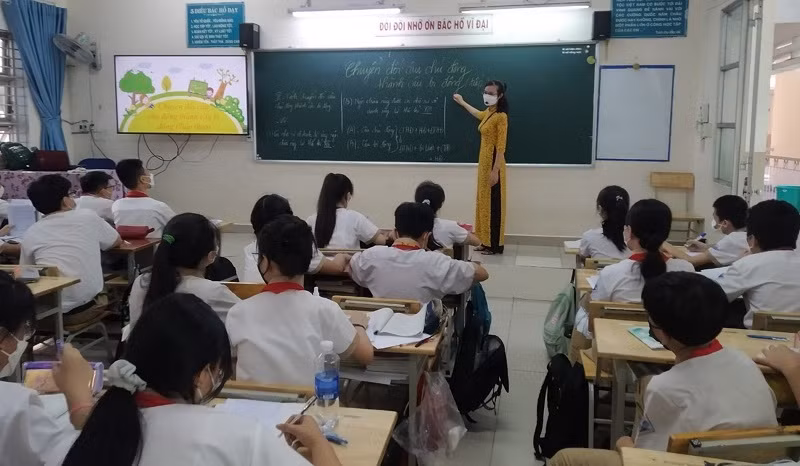 Tiết học của học sinh Trường THCS Lương Định Của (TP Thủ Đức, TPHCM) ngày 26/4.
