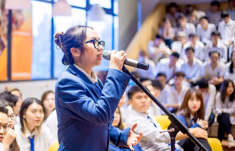Tự tin là một trong những yếu tố quan trọng khi tranh biện. Ảnh minh họa.