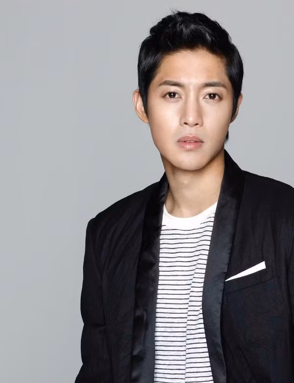 Mẹ Kim Hyun Joong định tự tử vì scandal của con - 3