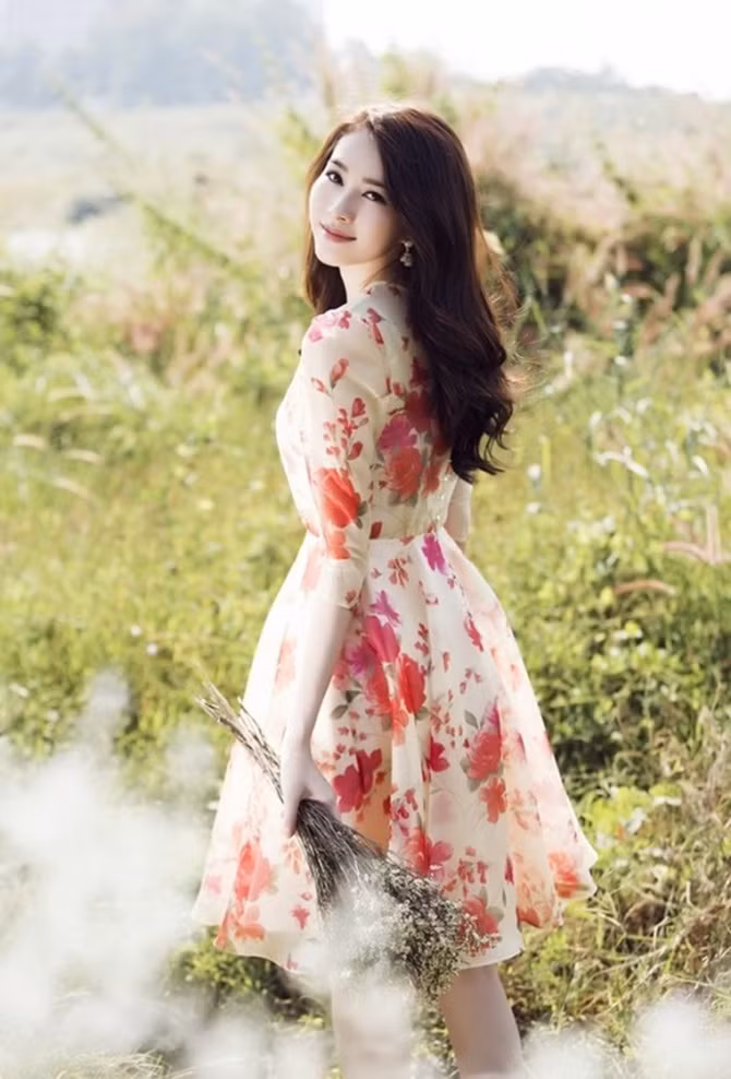 Top 5 mỹ nhân Việt ngọt ngào, quyến rũ - Ảnh 6