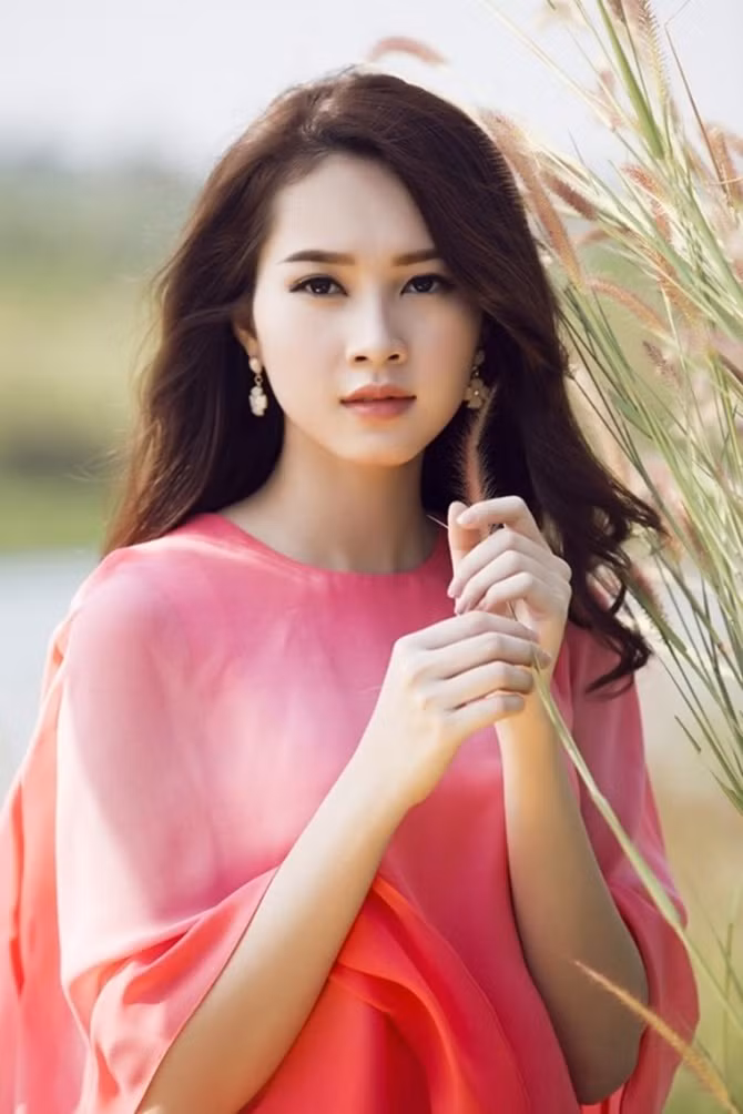 Top 5 mỹ nhân Việt ngọt ngào, quyến rũ - Ảnh 5