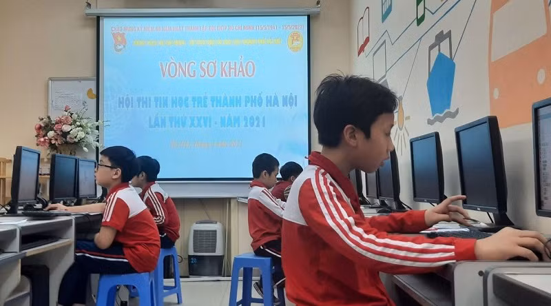 Tiết Tin học của học sinh Trường Tiểu học Trần Quốc Toản (Hà Nội). Ảnh: NTCC