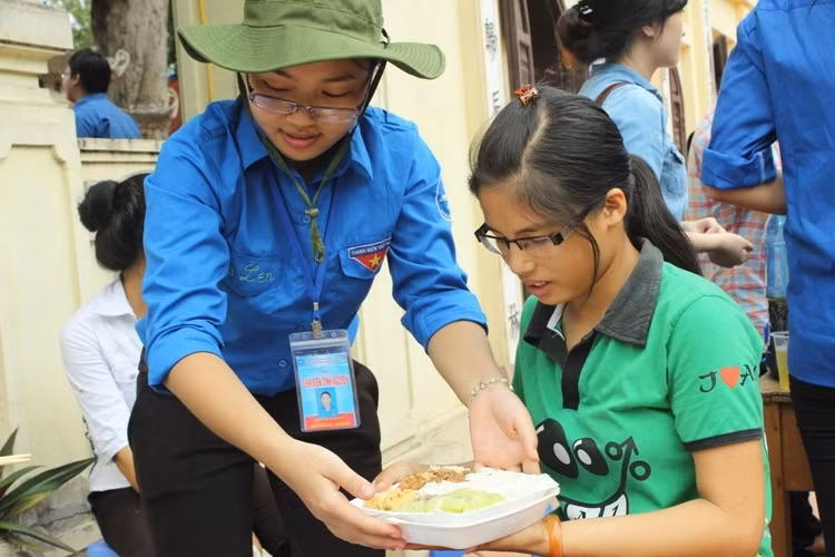 Đảm bảo vệ sinh an toàn thực phẩm trong kỳ thi vào 10, thi THPT quốc gia