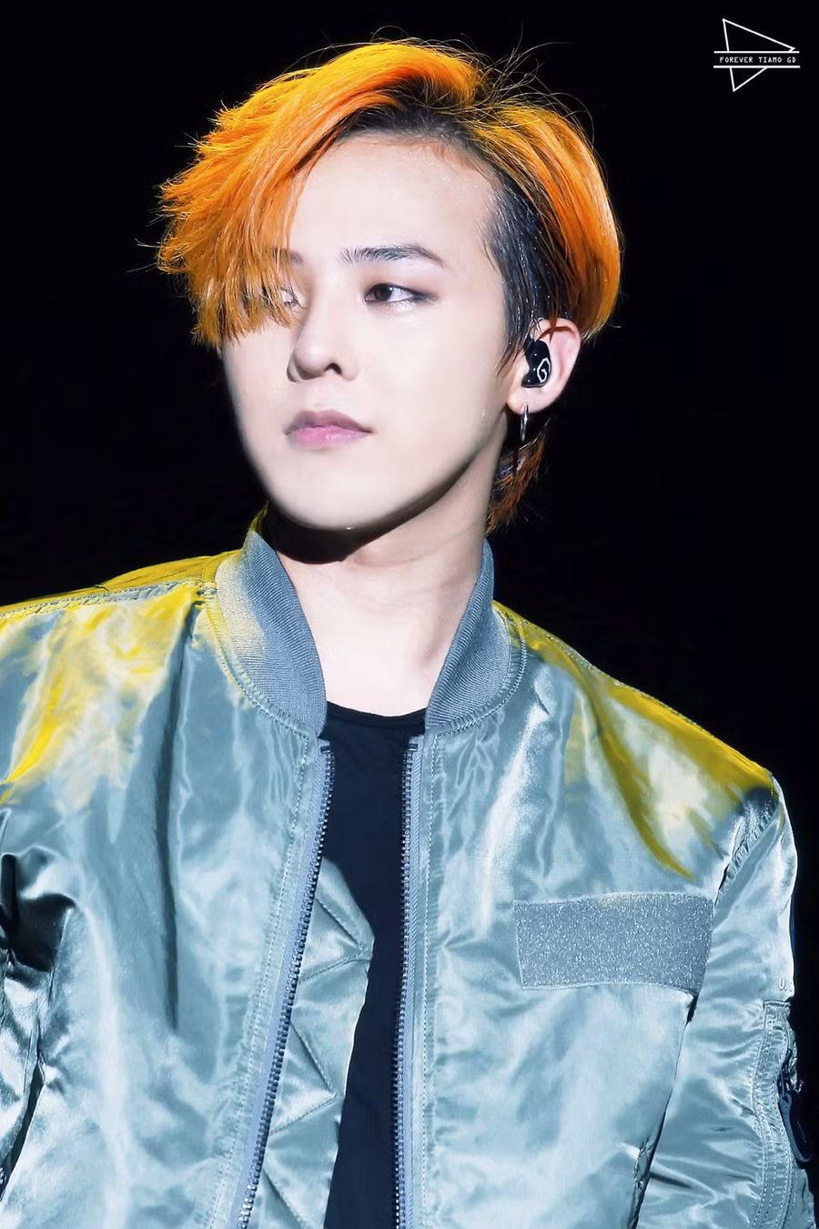 Ngoại hình khác xa sau 10 năm ra mắt của Lisa (Black Pink), G-Dragon, Ji Hyo (TWICE)... ảnh 4 Than tuong Kpop co ngoai hinh khac xa sau 10 nam ra mat hinh anh 4 c9c50144a62939a4314c0750e8f0e743.jpg