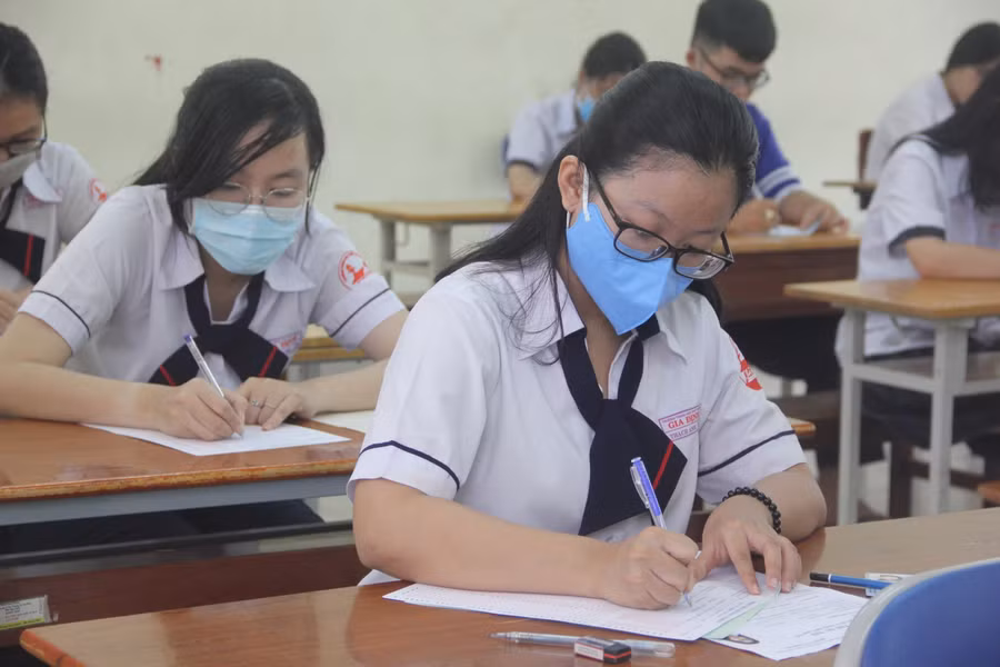 Học sinh tại TP.HCM dự kỳ thi tốt nghiệp năm 2020. Ảnh minh hoạ