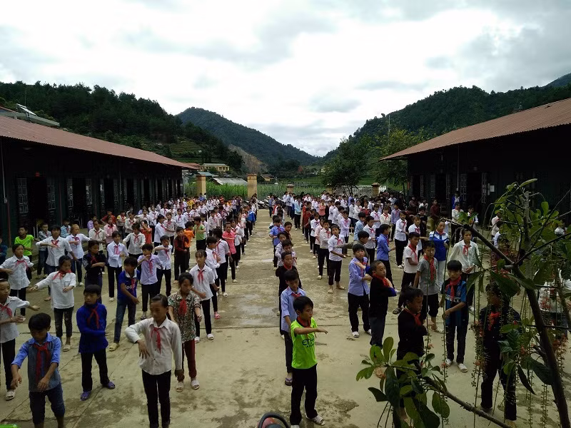 HS Trường PTDTBT THCS Khao Mang (Mù Cang Chải - Yên Bái).