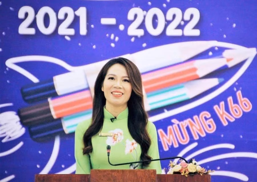 Cô Nguyễn Nguyệt Nga cho rằng, đề Văn không dùng ngữ liệu trong SGK sẽ tăng khả năng sáng tạo của học sinh.
