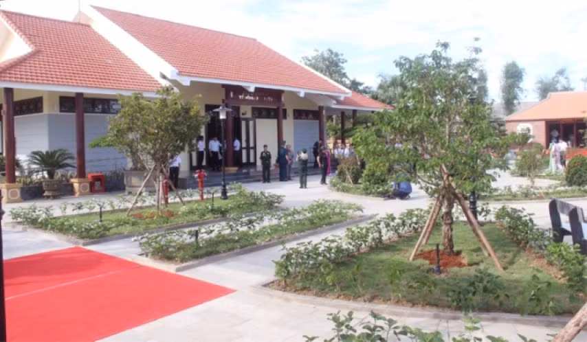 Một góc công trình văn hóa, khu lưu niệm nhà thơ Tố Hữu. Ảnh: Ngọc Long.