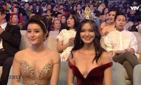 Cach mac khong the 