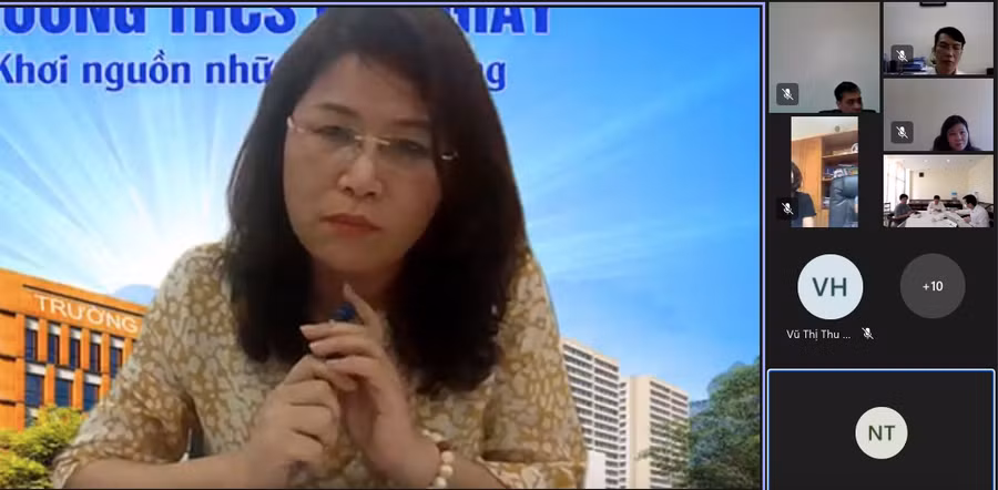 Đại diện các nhà trường chia sẻ về triển khai dạy học môn Khoa học tự nhiên.