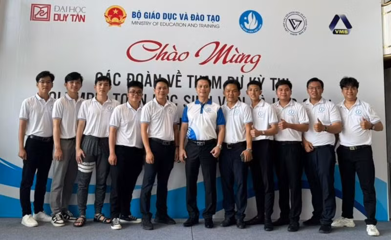 Đội tuyển Olympic Toán học Trường ĐH Đồng Tháp tham gia kỳ thi. Đội tuyển Olympic Toán học Trường ĐH Đồng Tháp tham gia kỳ thi.