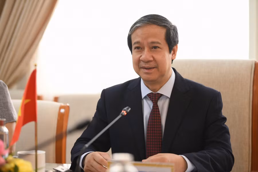 Bộ trưởng Bộ Giáo dục và Đào tạo Nguyễn Kim Sơn phát biểu.