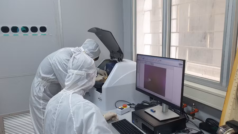 Chương trình Kỹ thuật vi điện tử và công nghệ nano của ĐH Bách khoa Hà Nội ra đời tập trung vào lĩnh vực chế tạo sản xuất. Ảnh: HUST Chương trình Kỹ thuật vi điện tử và công nghệ nano của ĐH Bách khoa Hà Nội ra đời tập trung vào lĩnh vực chế tạo sản xuất. Ảnh: HUST
