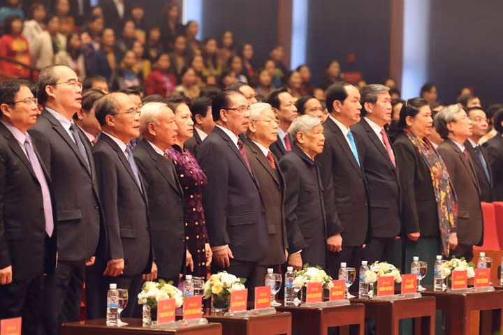 Bản hùng ca mùa Đông bất tử