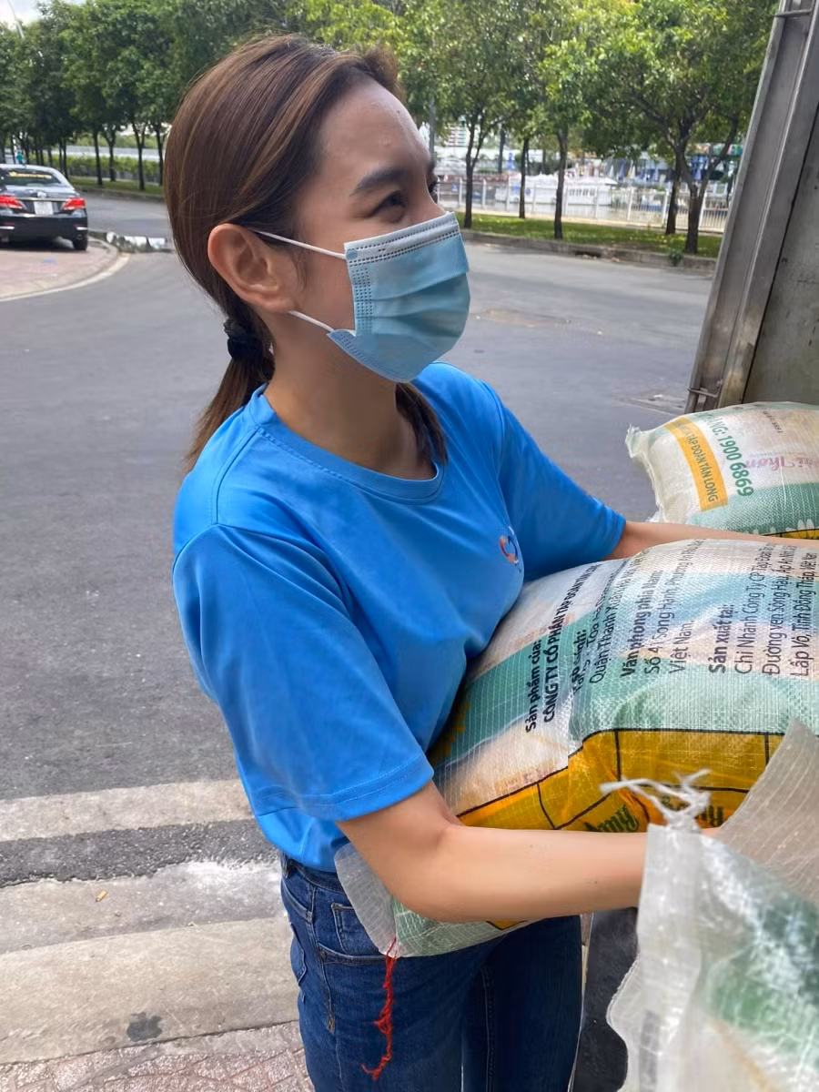 Sinh nhật ý nghĩa của người đẹp đại diện Việt Nam tham dự Miss Grand International 2021 ảnh 2