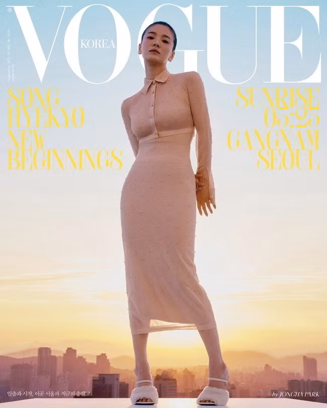 Song Hye Kyo là gương mặt trang bìa của tạp chí danh tiếng Vogue.