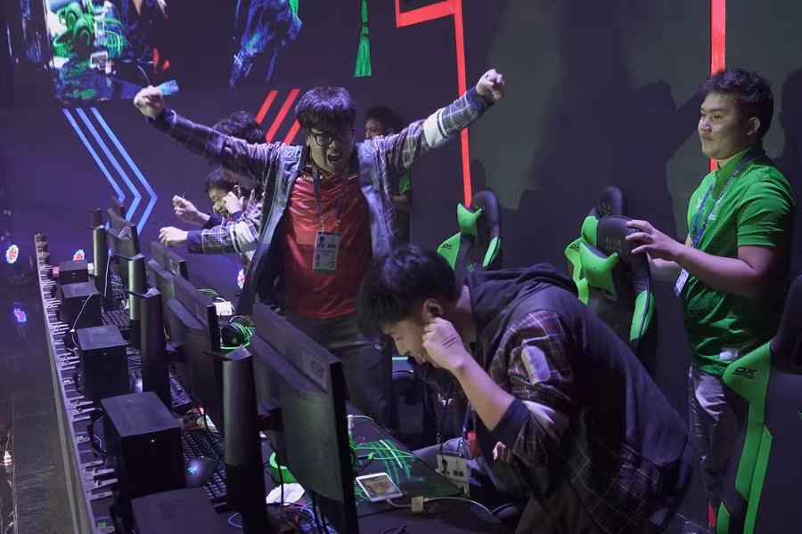 Đội tuyển eSports Thái Lan giành Huy chương Vàng SEA Games 2019. Ảnh minh họa: ITN Đội tuyển eSports Thái Lan giành Huy chương Vàng SEA Games 2019. Ảnh minh họa: ITN