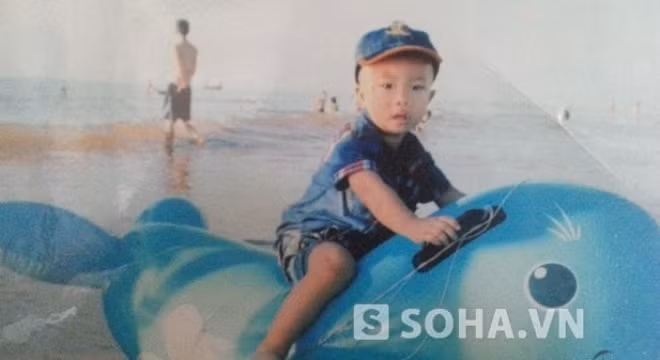 Cậu bé 2 tuổi ở Hà Nội có tên Rô Nan Đô