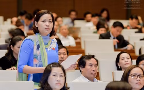 Đại biểu Quốc hội Nguyễn Thị Phúc (đoàn Hưng Yên). ảnh: Trung tâm thông tin Quốc hội. Đại biểu Quốc hội Nguyễn Thị Phúc (đoàn Hưng Yên). ảnh: Trung tâm thông tin Quốc hội.