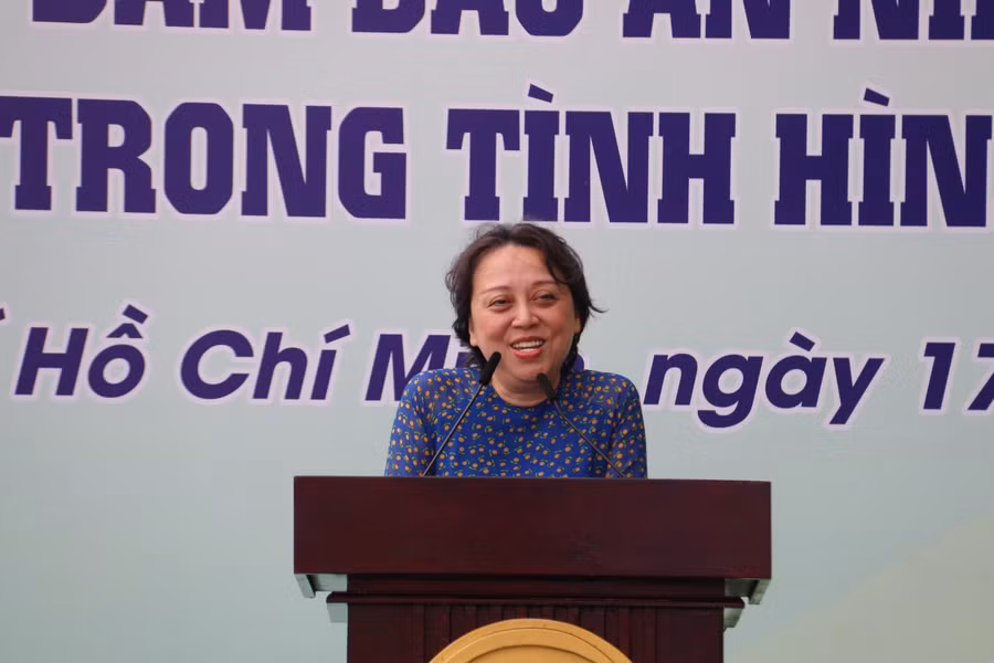 Bà Phạm Khánh Phong Lan, Giám đốc Sở An toàn thực phẩm TPHCM.