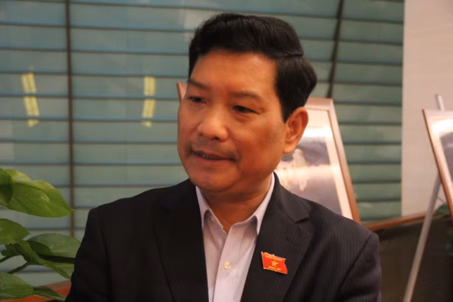 Đại biểu Chu Lê Chinh.