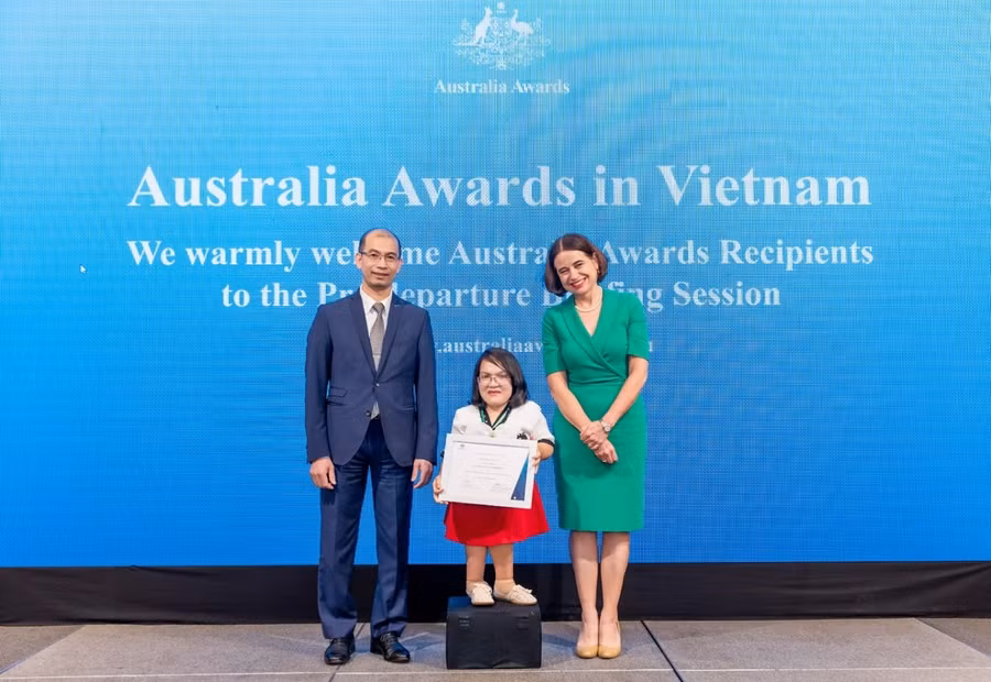 'Học bổng Chính phủ Australia đã mở ra cho tôi một chân trời mới'
