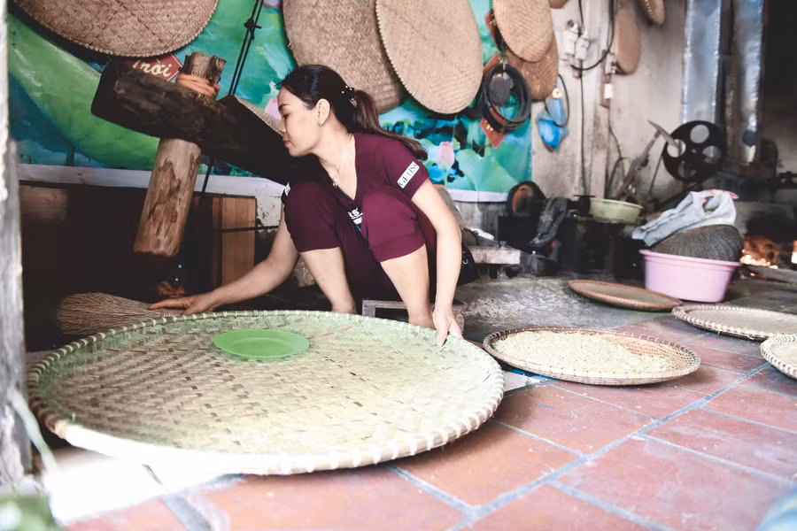 Loại bỏ hạt kém chất lượng.