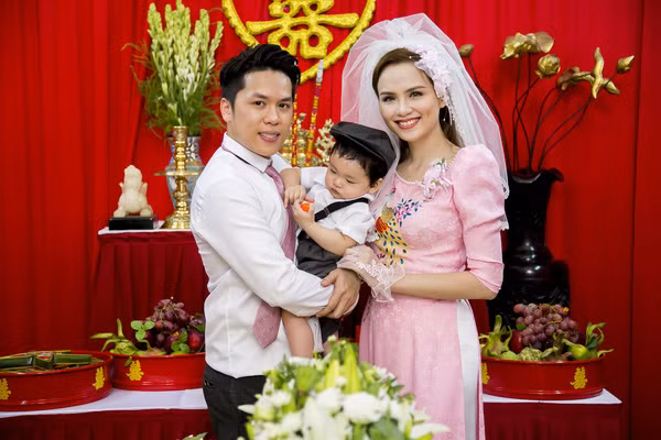 Những hình ảnh đẹp nhất trong đám cưới Hoa hậu Diễm Hương ảnh 8 Những hình ảnh đẹp nhất trong đám cưới Hoa hậu Diễm Hương