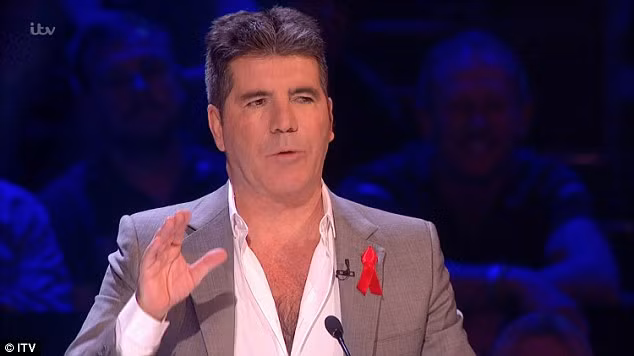  Giám khảo Simon Cowell thất vọng với màn trình diễn của Che Chesterman. 