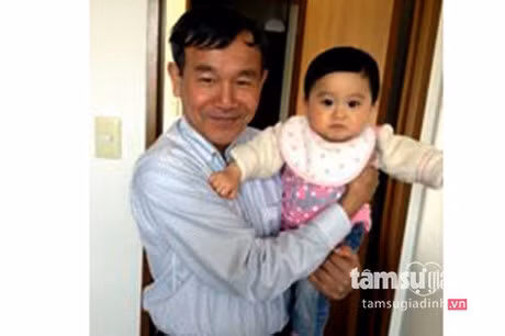 Cha me ban het gia san de di tim gia dinh cho con gai nuoi - Anh 3