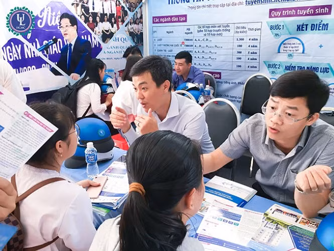 Nhiều phụ huynh và thí sinh chưa biết đến ngành Công tác thanh thiếu niên. Ảnh minh họa: Internet.