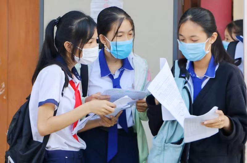 Thí sinh tỉnh Tiền Giang tham gia dự thi tuyển sinh lớp 10, năm học 2021 – 2022. Ảnh minh họa