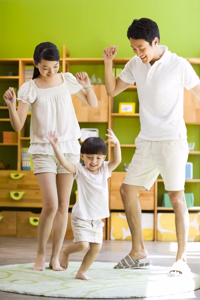 Dạy con bài học đầu tiên về quản lý tiền